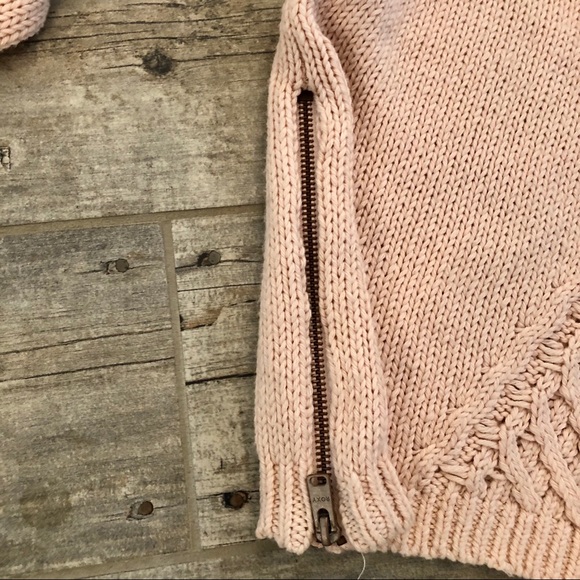 SAM Roxy Blush pink cable knit sz 12 (L). New. - Picture 4 of 6